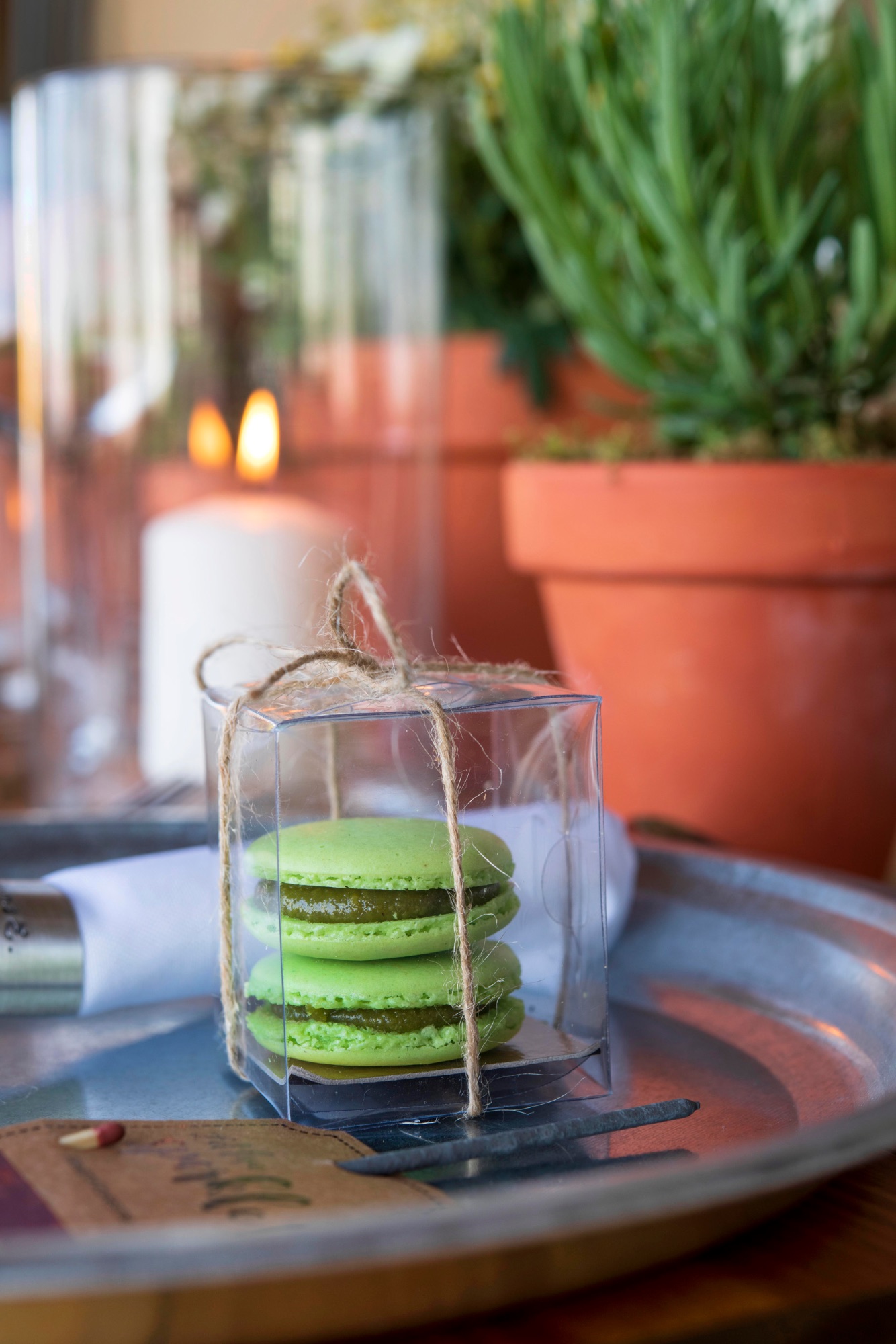 Macaron favour detail